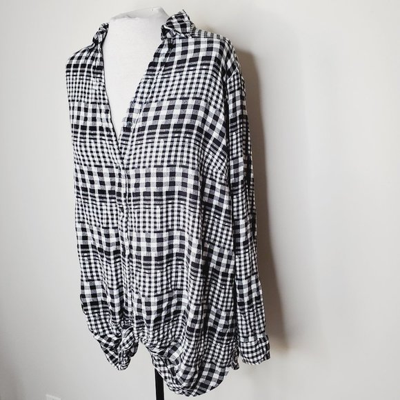 LOVE & LEGEND Gingham Button Down Shirt - Picture 2 of 8